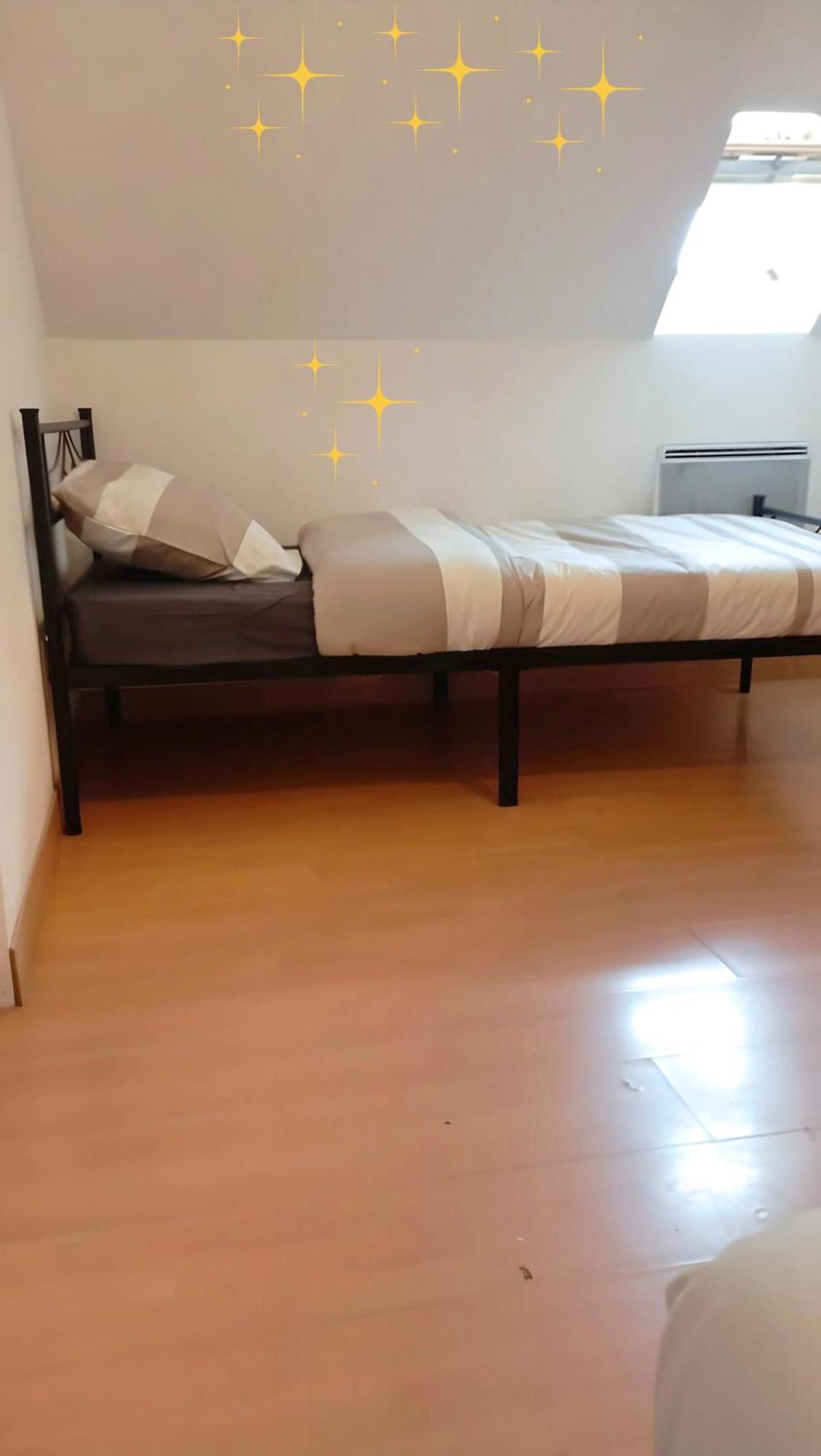 Duplex Lumineux Avec Parking Et Wi-fi Offert Beauvais