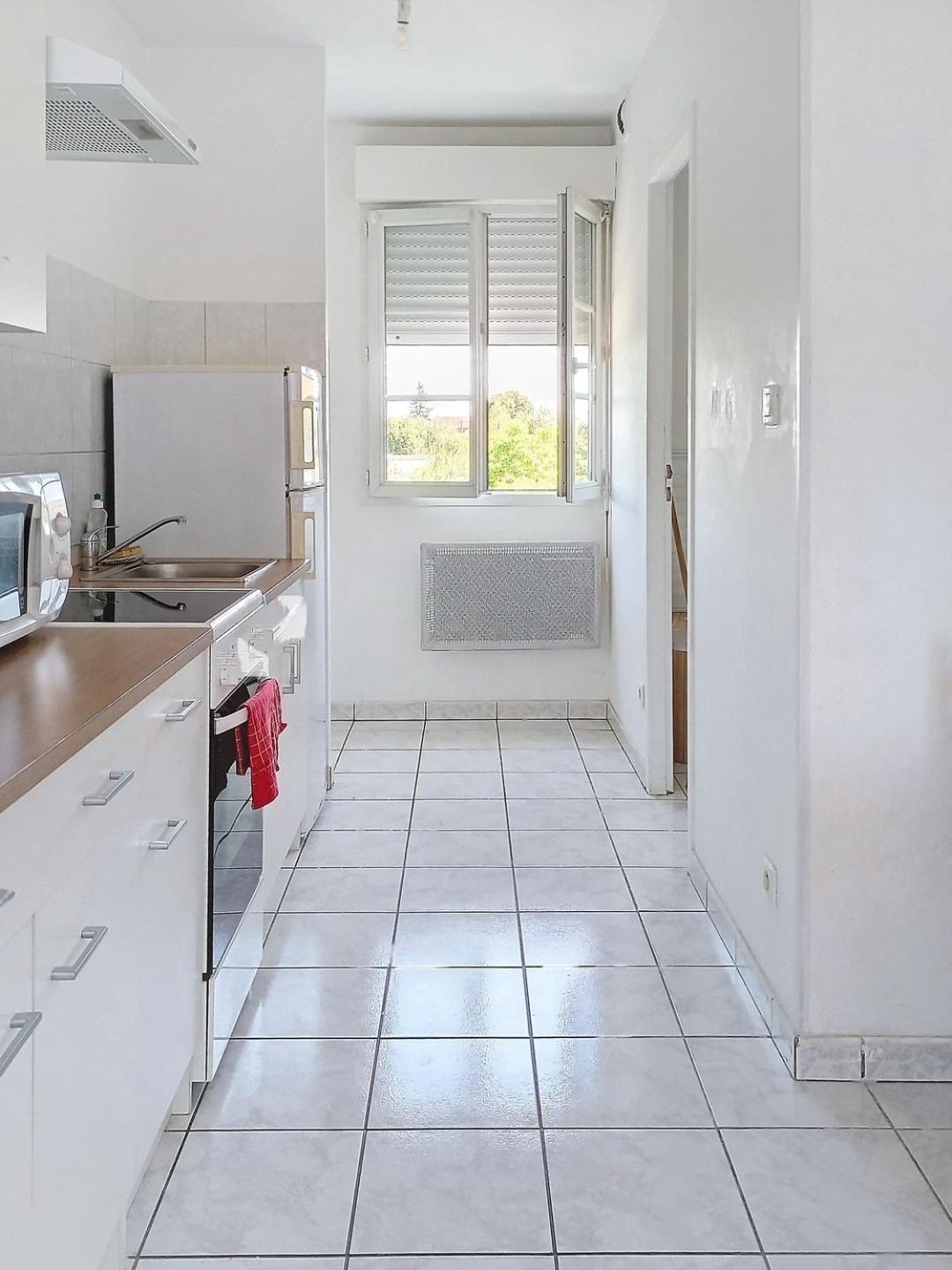 Apartment Duplex Lumineux Avec Parking Et Wi-fi Offert