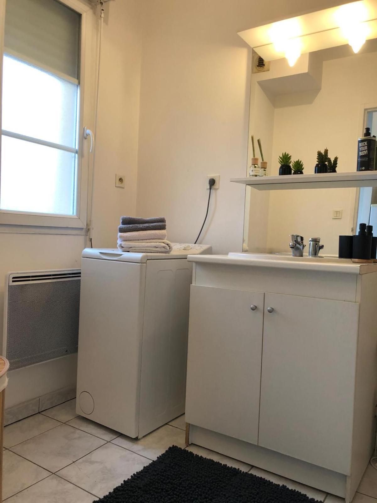 Duplex Lumineux Avec Parking Et Wi-fi Offert